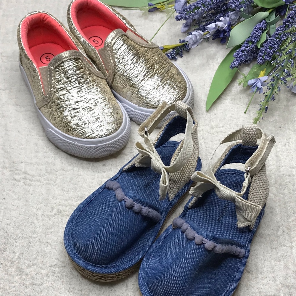 2 pairs of little girl shoes